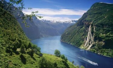 Vansol Tours - Tales of Lapland (Oslo)