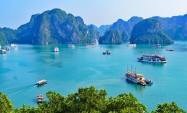 Vansol Tours - Vietnam (Grandest Vietnam Rose) (2)